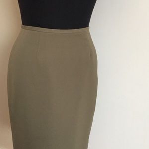 Lds Chaus lined pencil skirt
